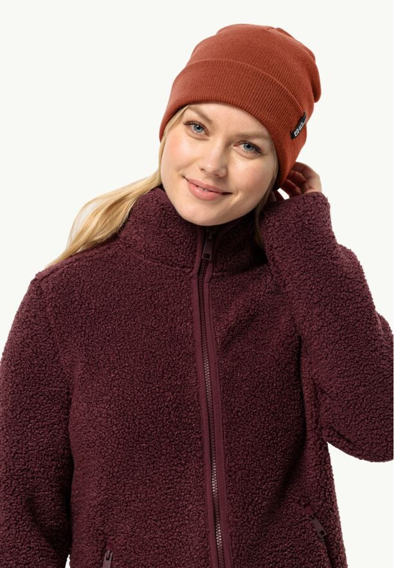 Jack Wolfskin Rib Beanie in Carmine-1